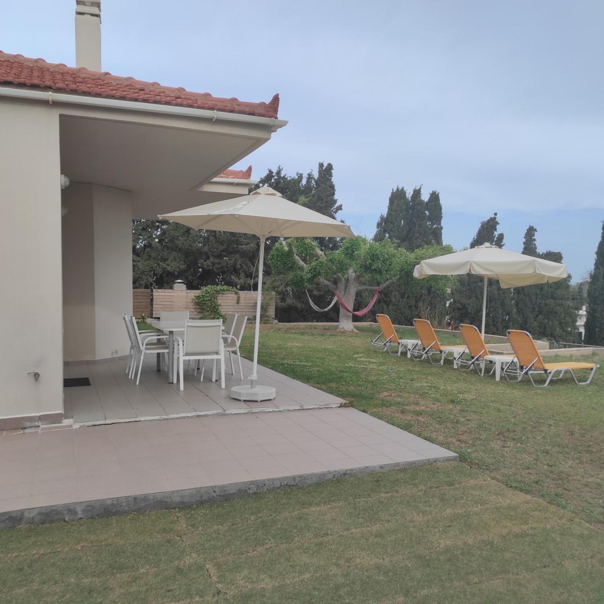 Sea Breeze Villa Ретимно Экстерьер фото