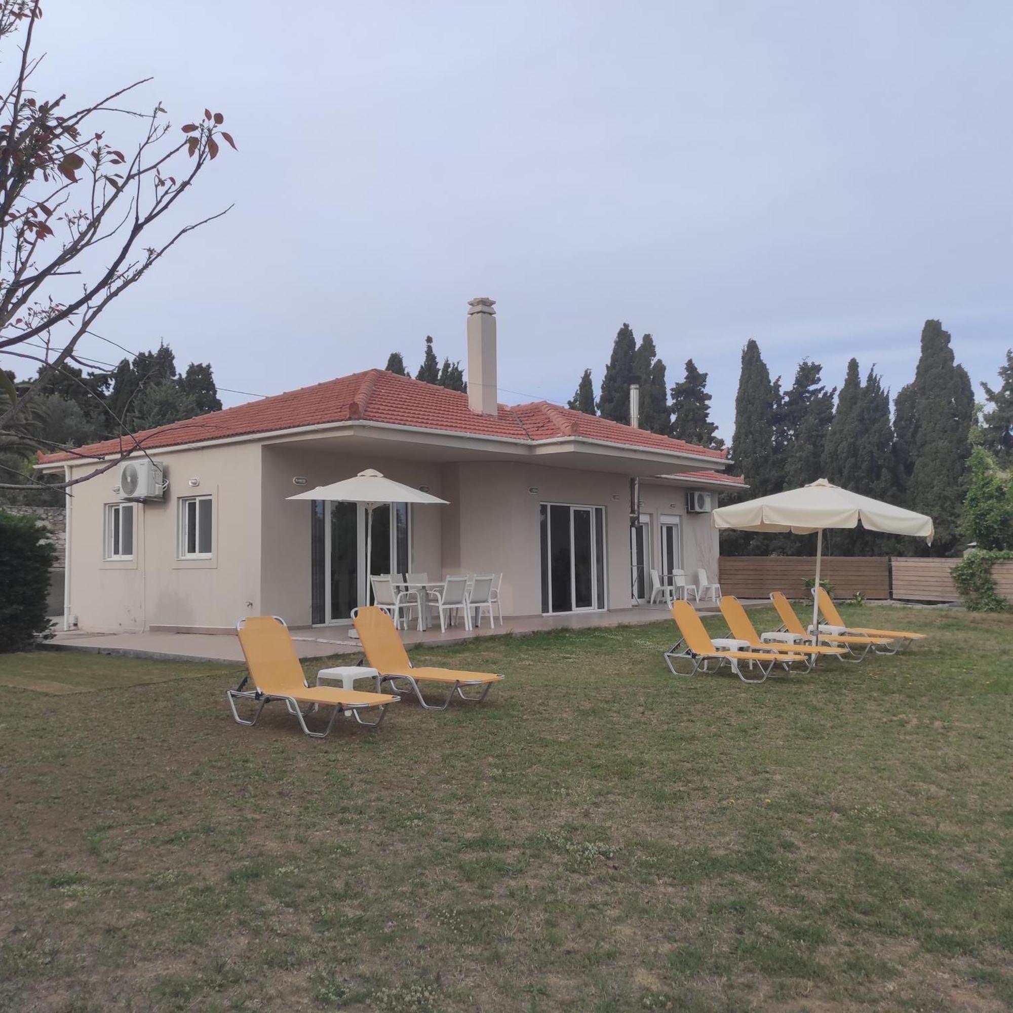 Sea Breeze Villa Ретимно Экстерьер фото