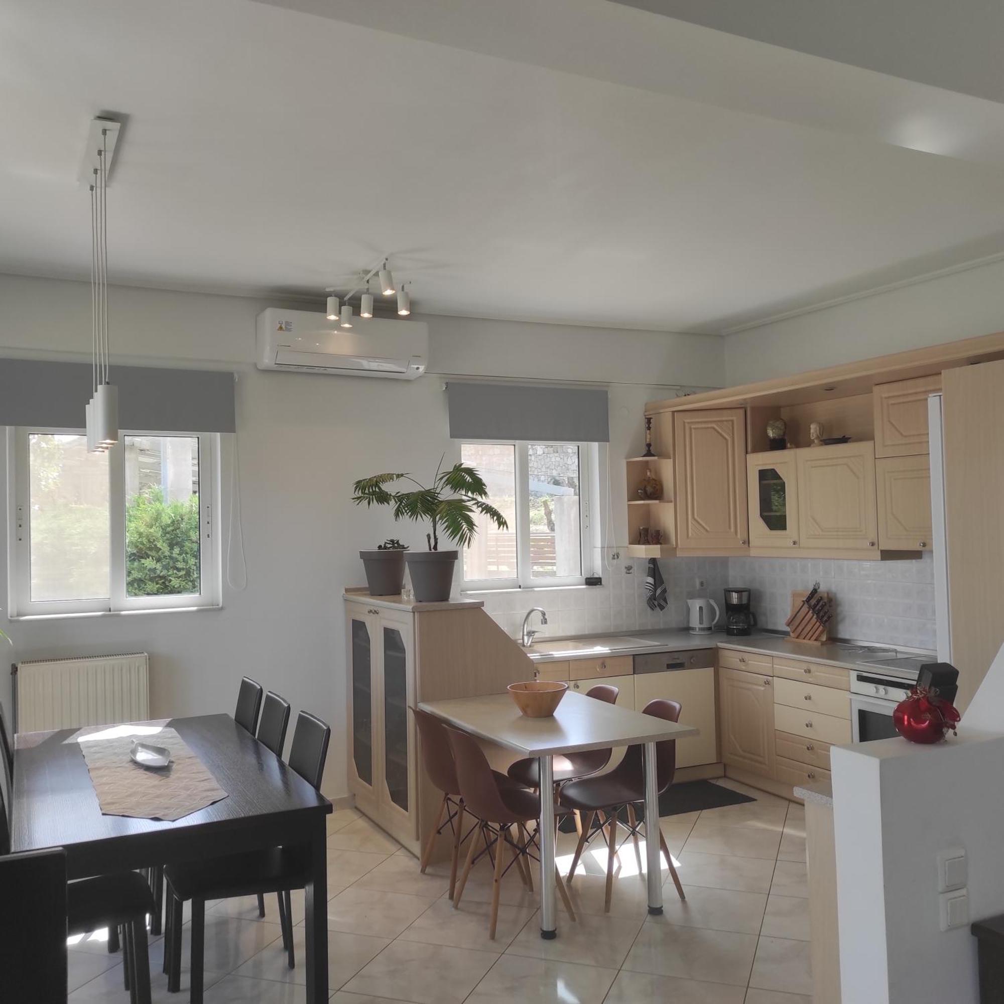 Sea Breeze Villa Ретимно Экстерьер фото