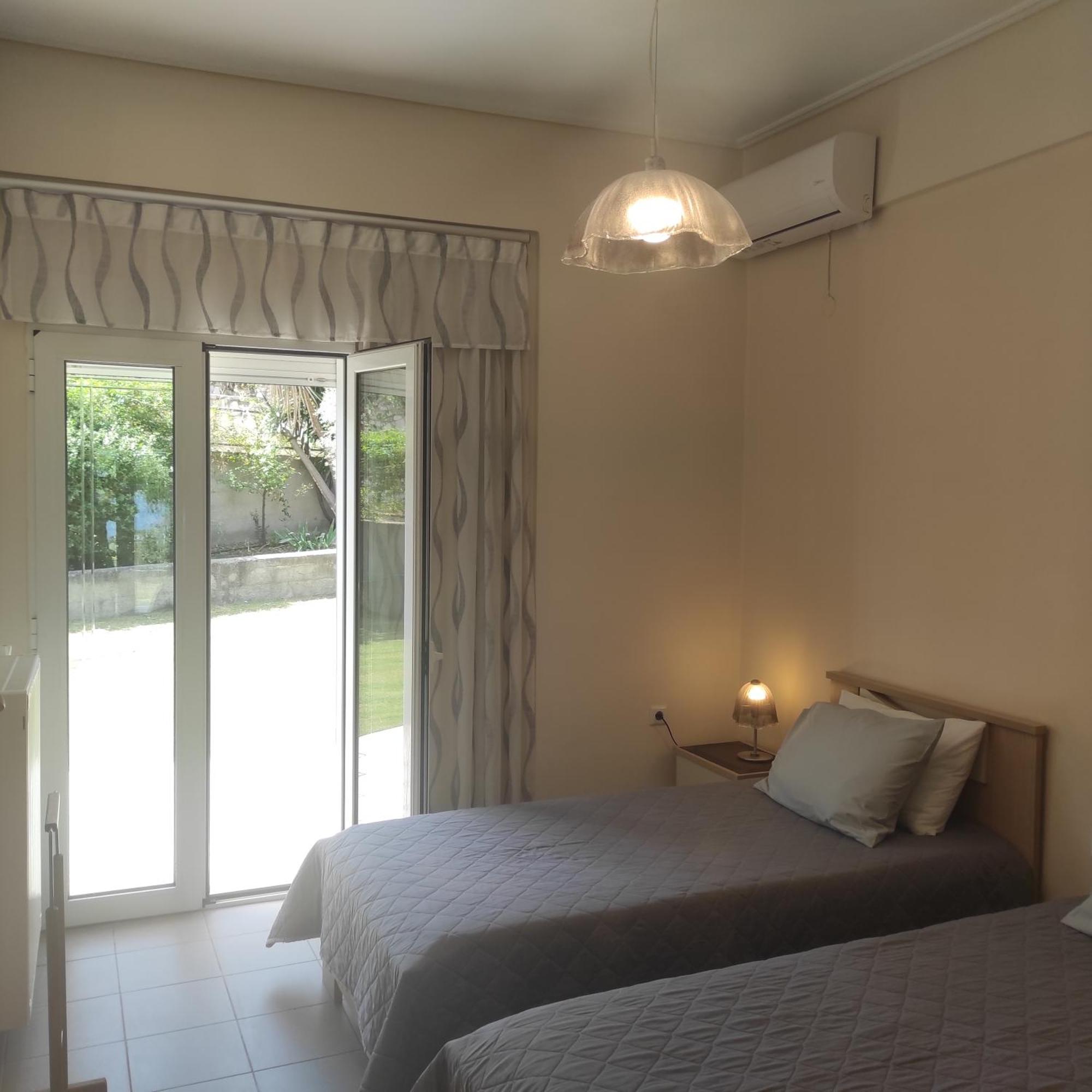 Sea Breeze Villa Ретимно Экстерьер фото