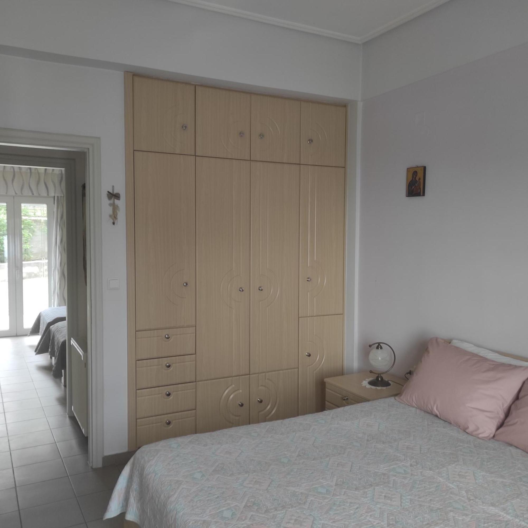 Sea Breeze Villa Ретимно Экстерьер фото